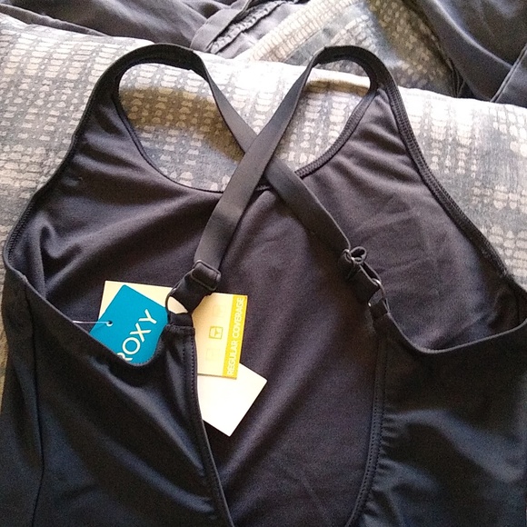 NWT Roxy bathing suit - Picture 4 of 4